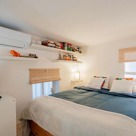 For You Rentals Teatro Real Plaza Apartment Temporal Saint Martin Madrid Tru5 Exterior photo