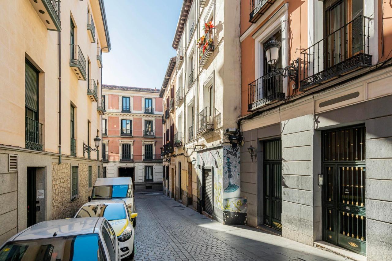 For You Rentals Teatro Real Plaza Apartment Temporal Saint Martin Madrid Tru5 Exterior photo